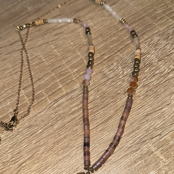 Jade & jasper necklace Elegant Beaded Gold toned tassel boho - Picture 3 of 3